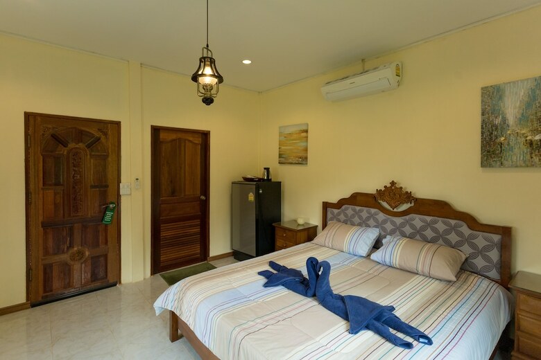 Hotel Lake Resort Korat