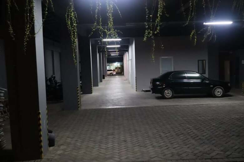 Hotel Front One Inn Kediri