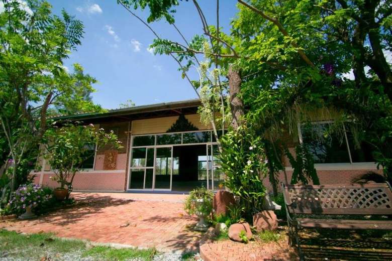 Hotel Faikham Resort