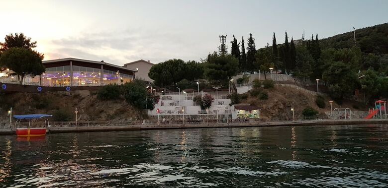 Hotel Serdivan Konak Otel Narli Tesisleri