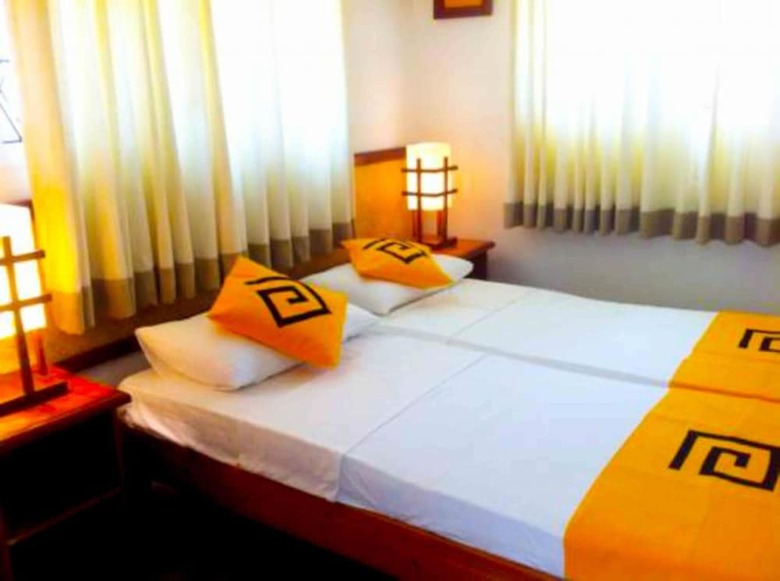 Villa Yoho Lagoonside Holiday Bungalow