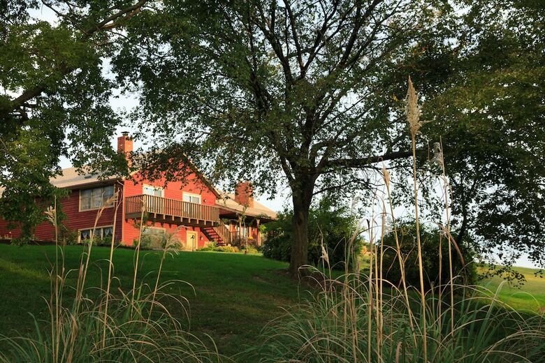 Bed & Breakfast Cedar Crest Lodge