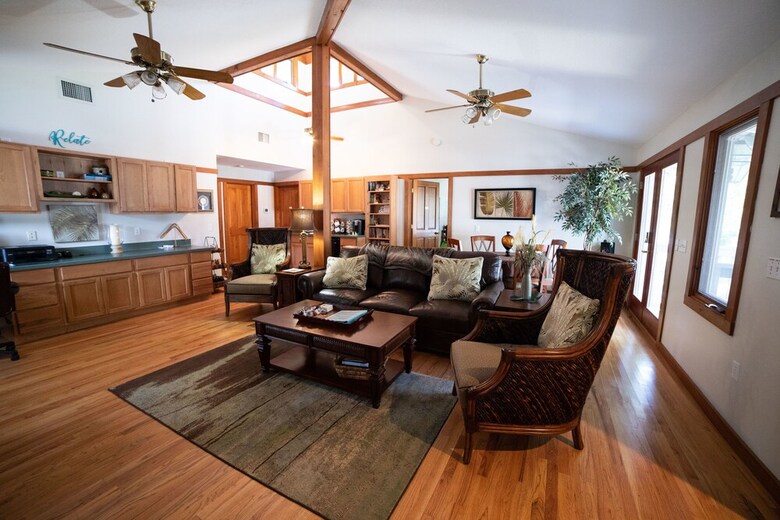 Bed & Breakfast Riverbend Retreat