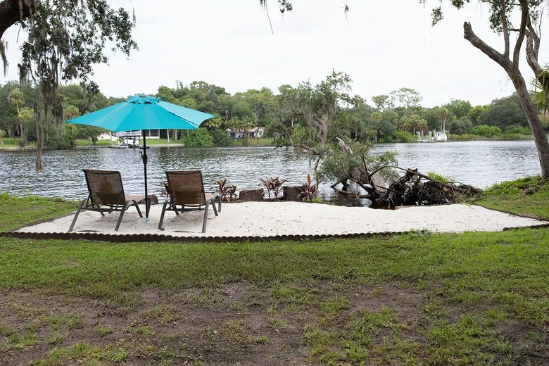 Bed & Breakfast Riverbend Retreat