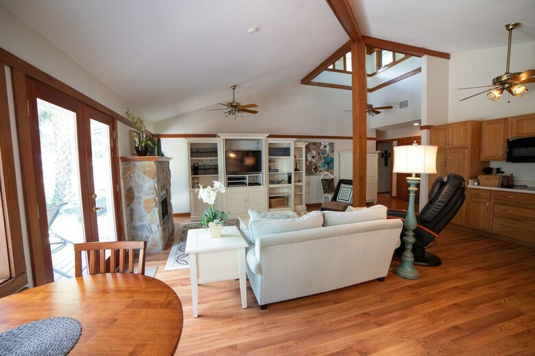 Bed & Breakfast Riverbend Retreat