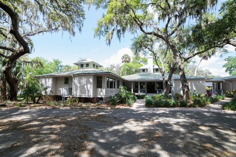 Bed & Breakfast Riverbend Retreat