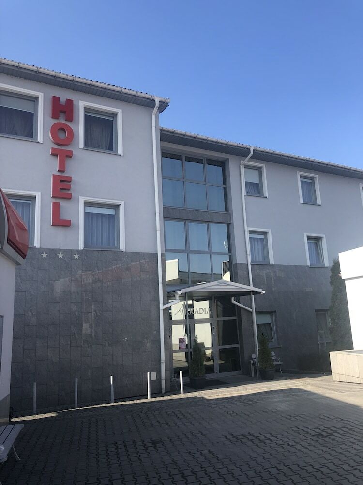 Hotel Arkadia Konskie