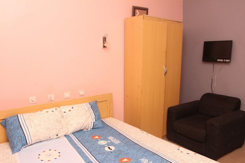 Hotel Dubys Suites Dutse