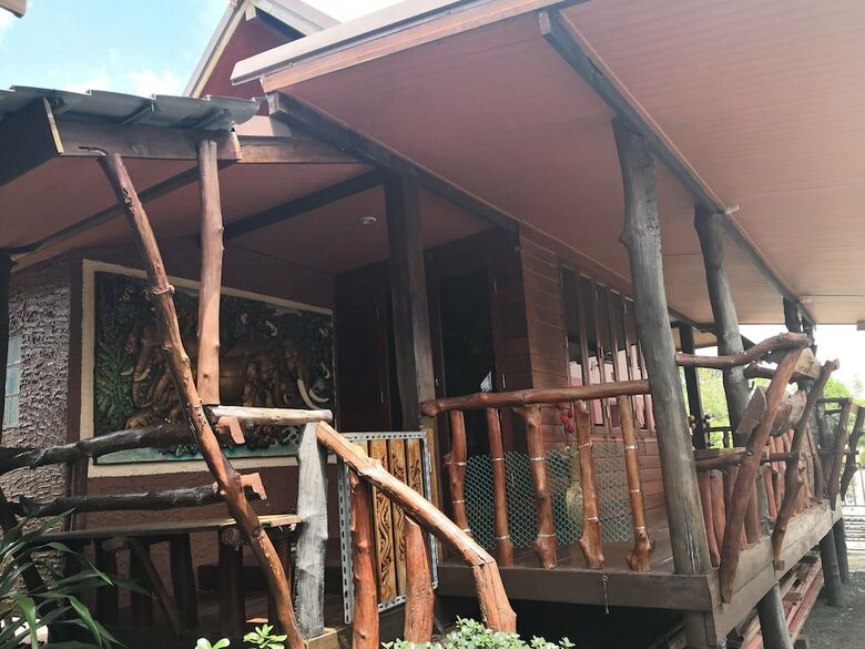 Hotel Baan Tubtim Resort