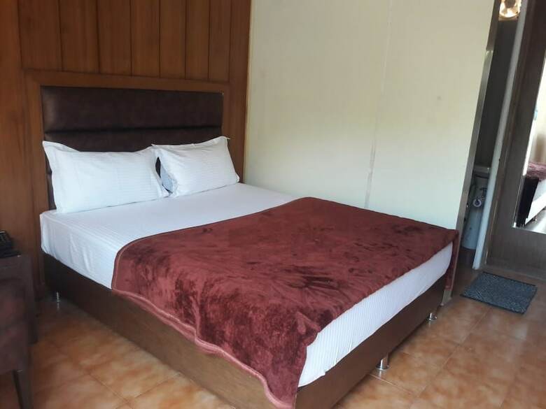 Hotel Nauka Hills Resort