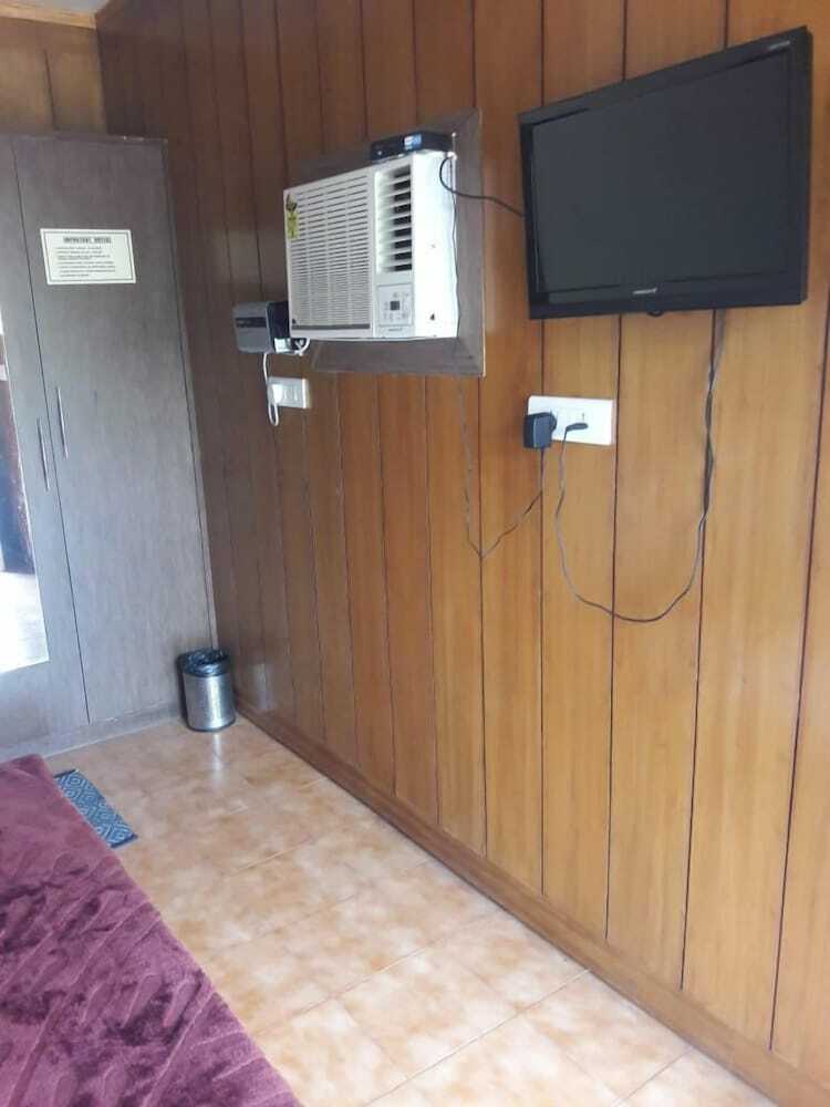 Hotel Nauka Hills Resort