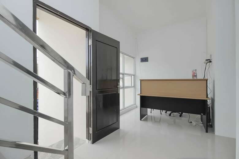 Hotel Reddoorz Near Jembatan Ampera Palembang