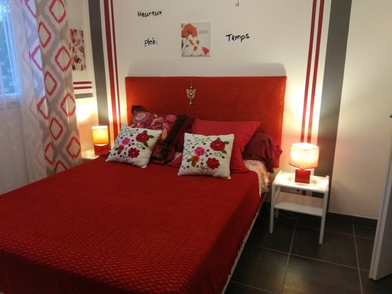 Hotel La Vall�e Des Noyers