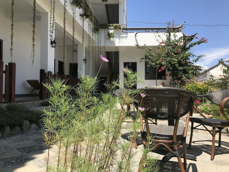 Posada Da Li Ling Hai Xiang Yue Inn