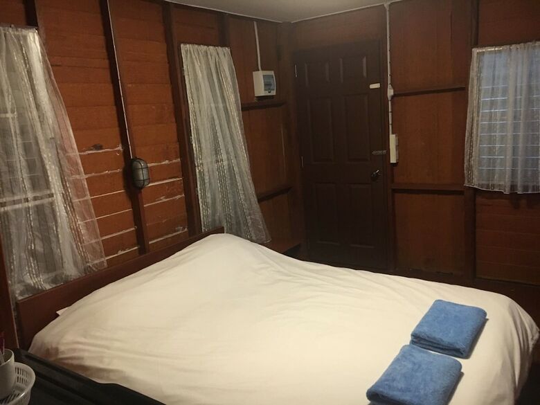 Hotel Ban Suan Ramburi
