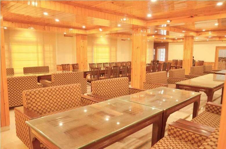 Hotel Atul Regency