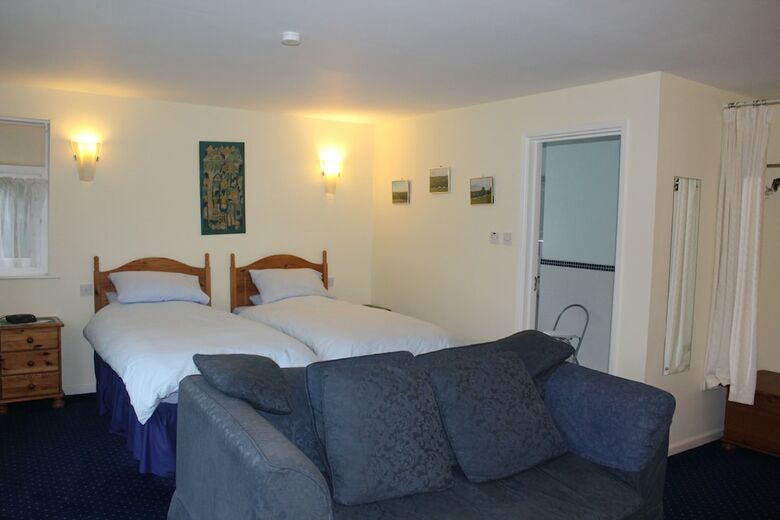 Courtlands Nurseries Bed And Breakfast