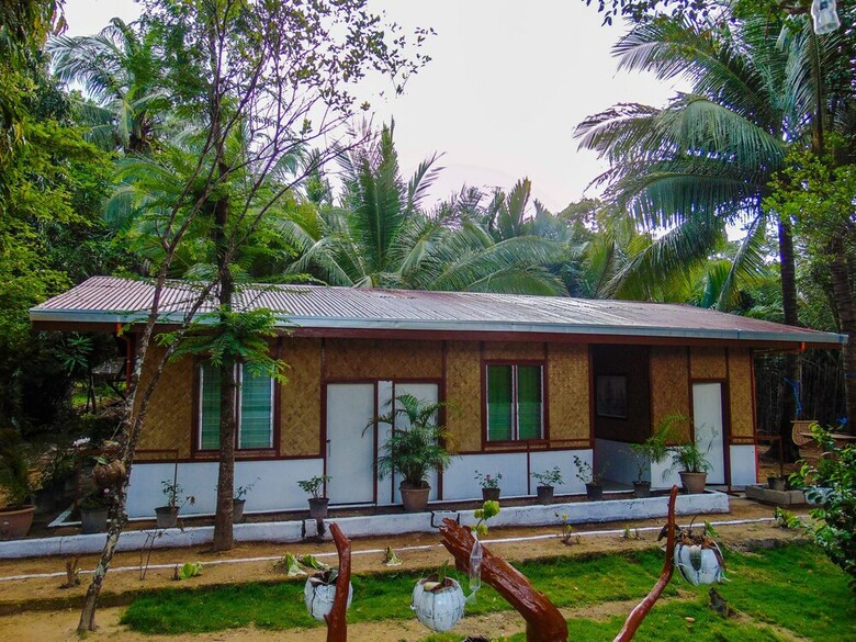 Hotel Pangulatan Beach Resort