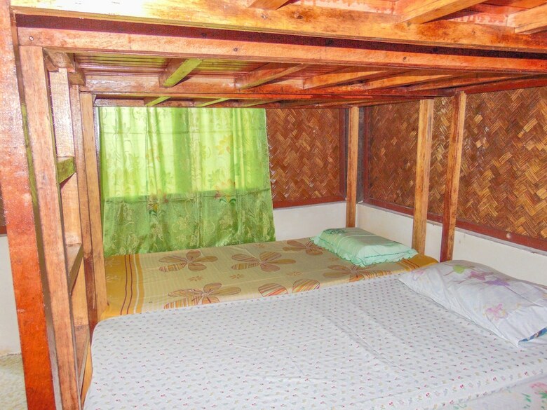 Hotel Pangulatan Beach Resort