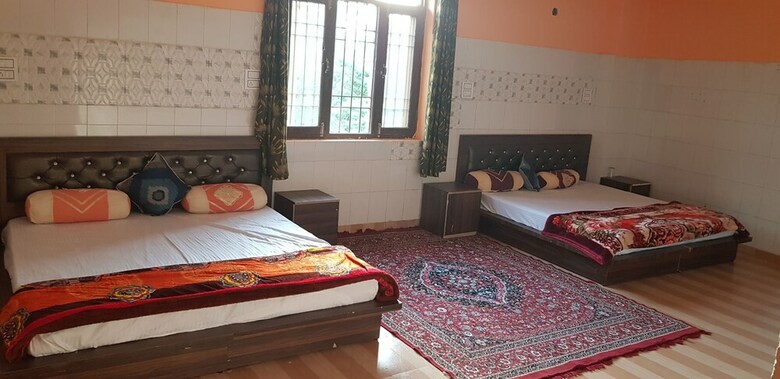Hotel Grand Raga