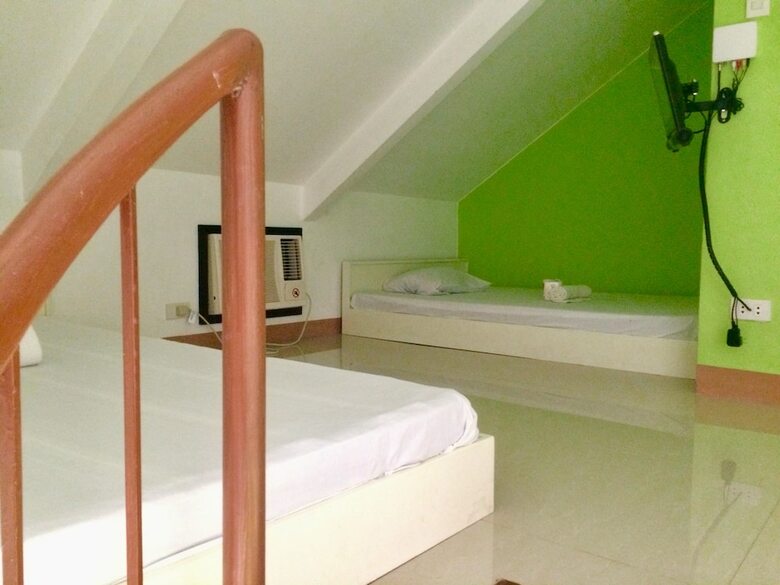 Lcf Bb Hotel And Restaurant