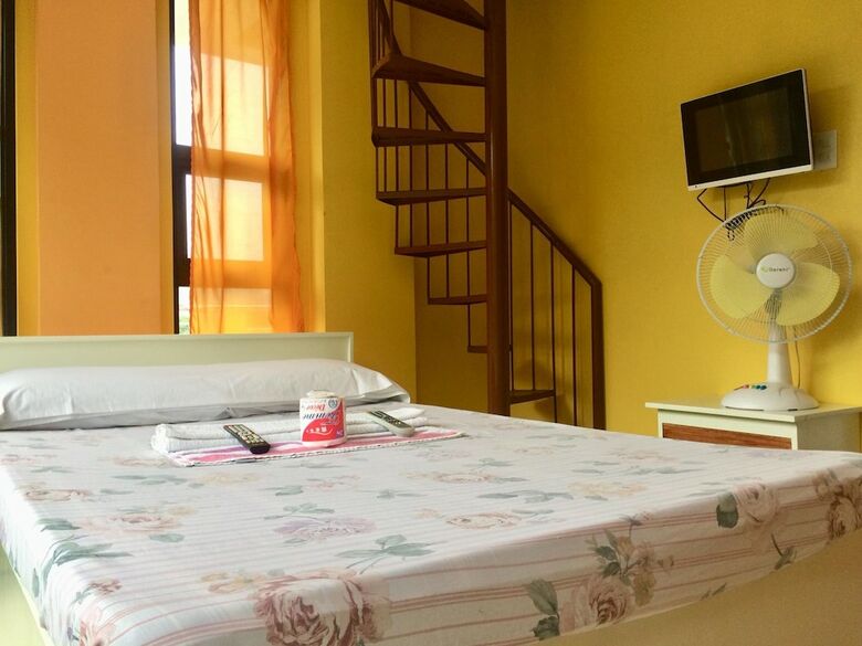 Lcf Bb Hotel And Restaurant