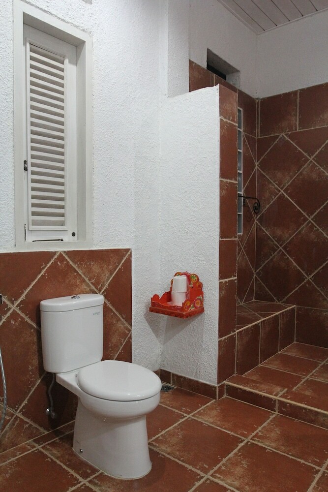 Oyo 156 Wirasamala Villa