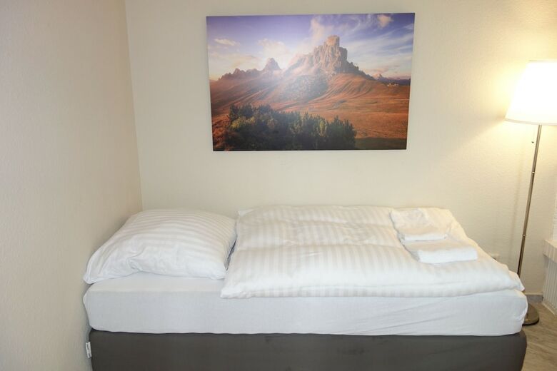Tolstov-hotels Representative City Villa