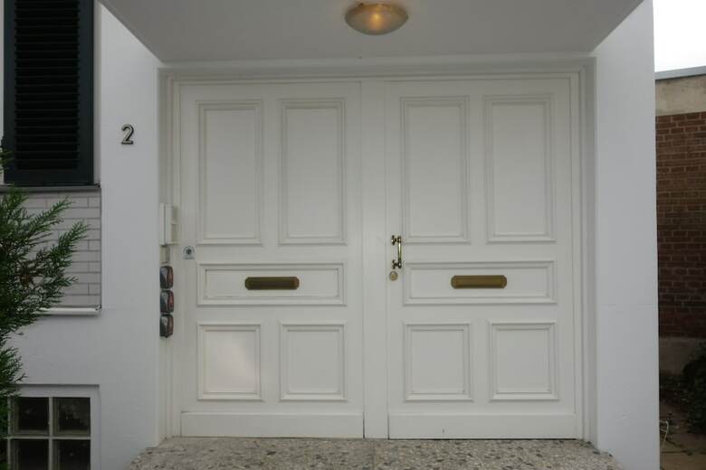 Tolstov-hotels Representative City Villa