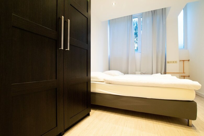 Tolstov-hotels Representative City Villa