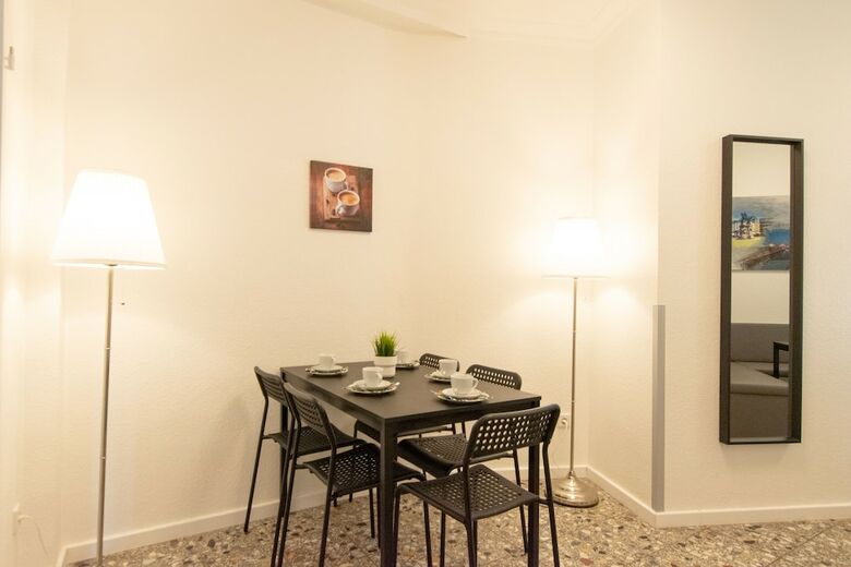 Tolstov-hotels Representative City Villa