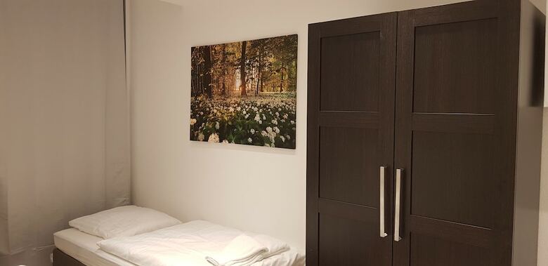 Tolstov-hotels Representative City Villa