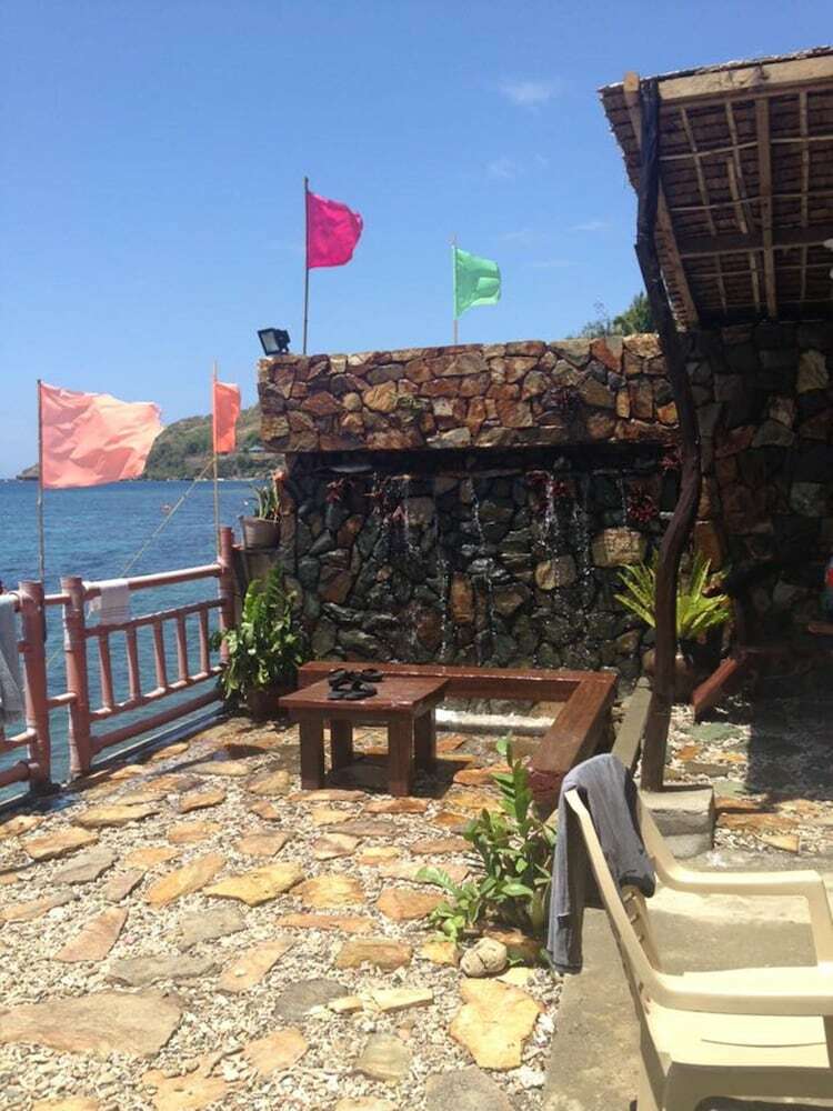 Hotel Breazy Beach House