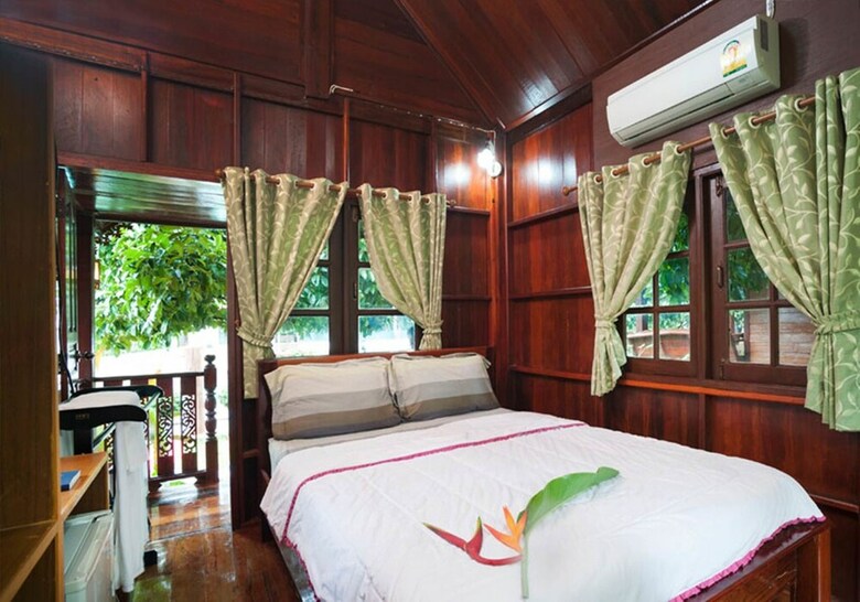 Hotel Akantuka Homestay