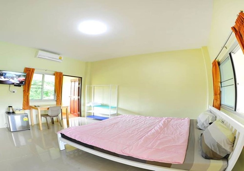Hotel Akantuka Homestay