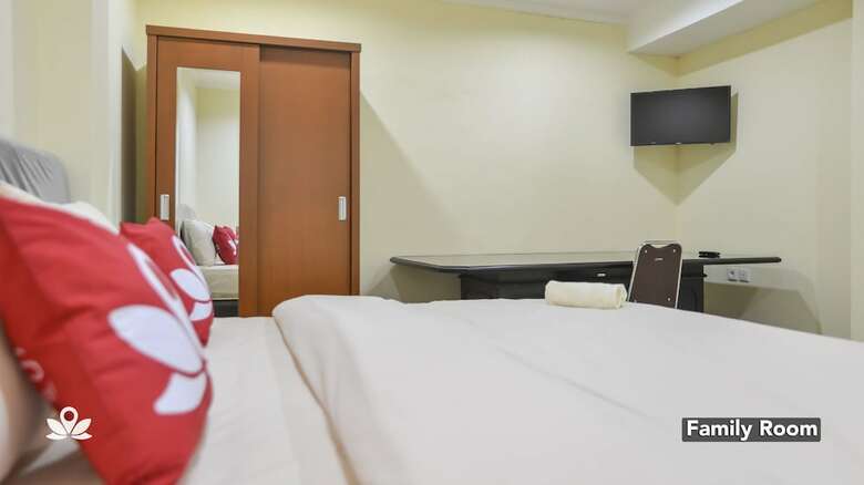 Hotel Zen Rooms Near Itc Roxy Mas