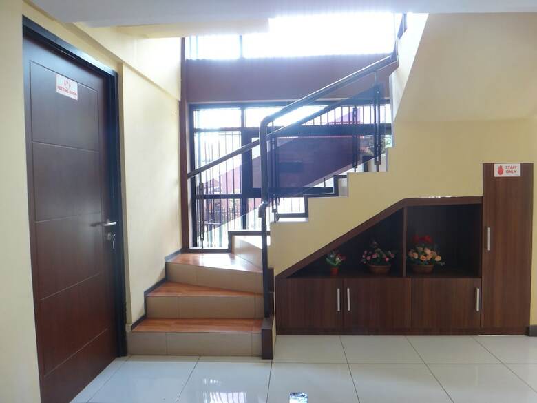 Hotel Front One Inn Malang