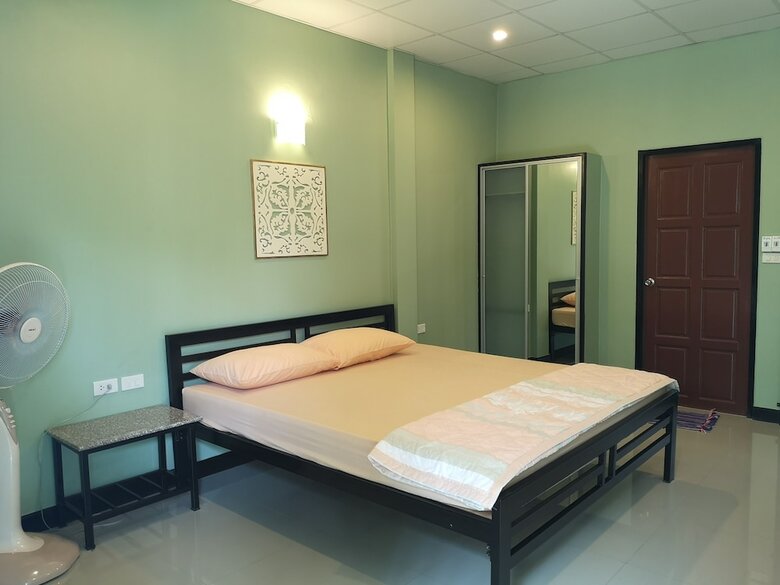 Huaisai Hotel