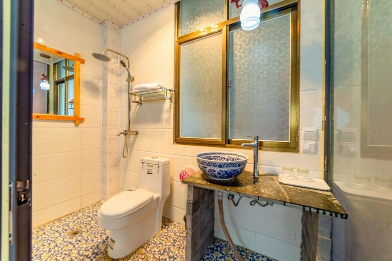 Hotel Taoyuan Sanshe Guesthouse