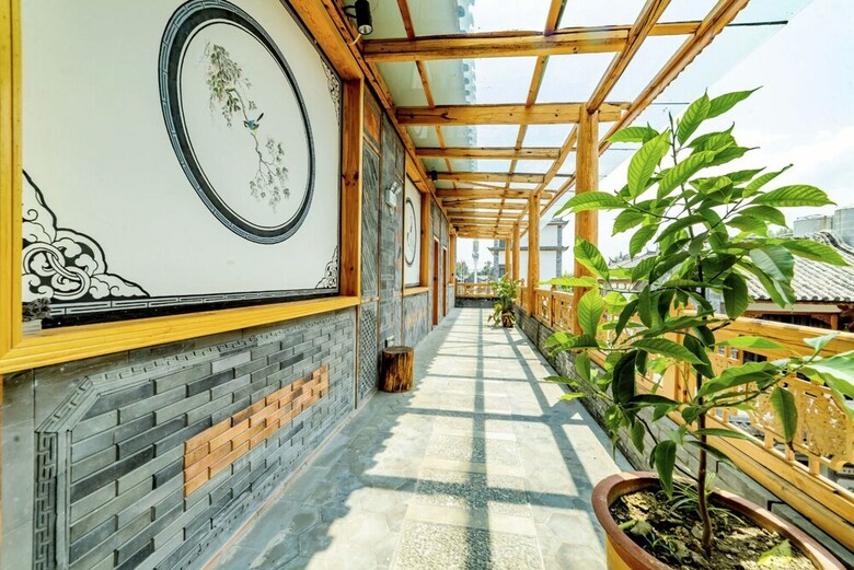 Hotel Taoyuan Sanshe Guesthouse