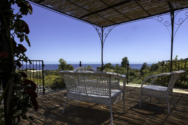 Agroturismo Tenuta Santa Tecla