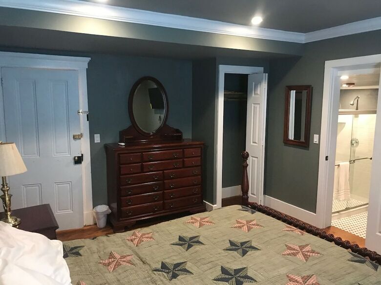 Hotel Stottsville Inn