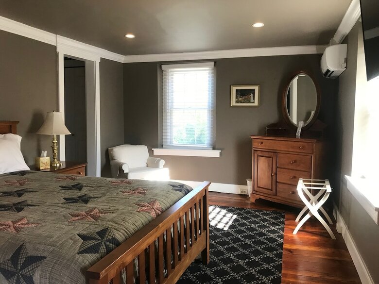 Hotel Stottsville Inn