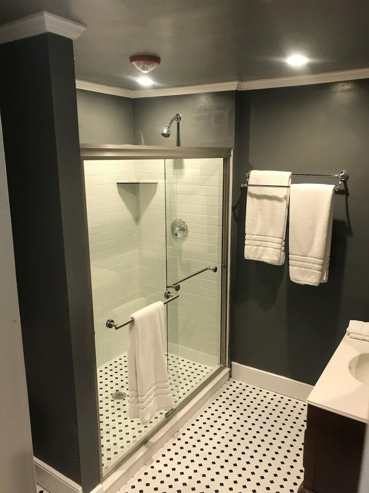 Hotel Stottsville Inn
