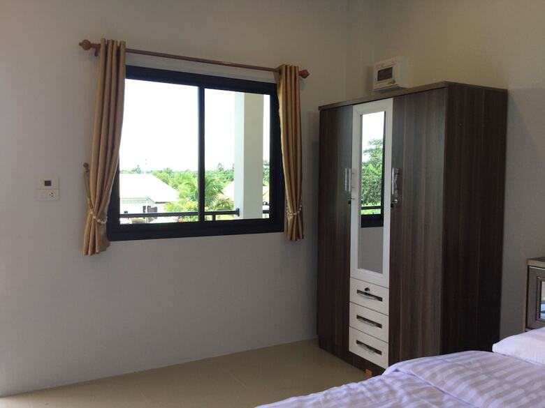 Hotel Aromdee Resort