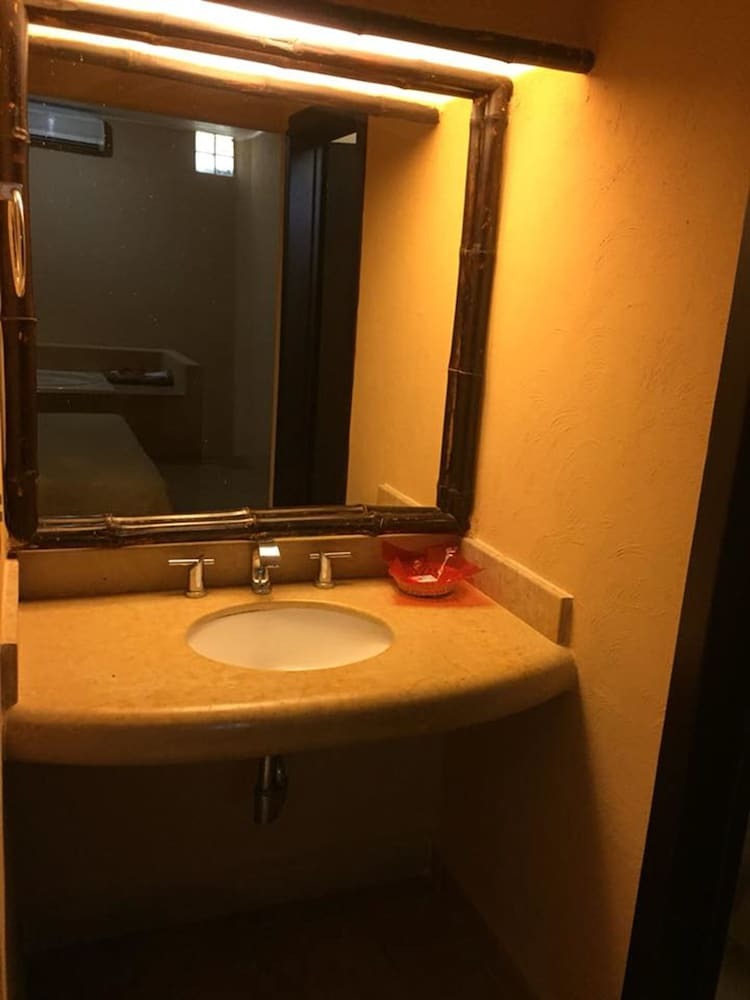 El Fuerte Motel