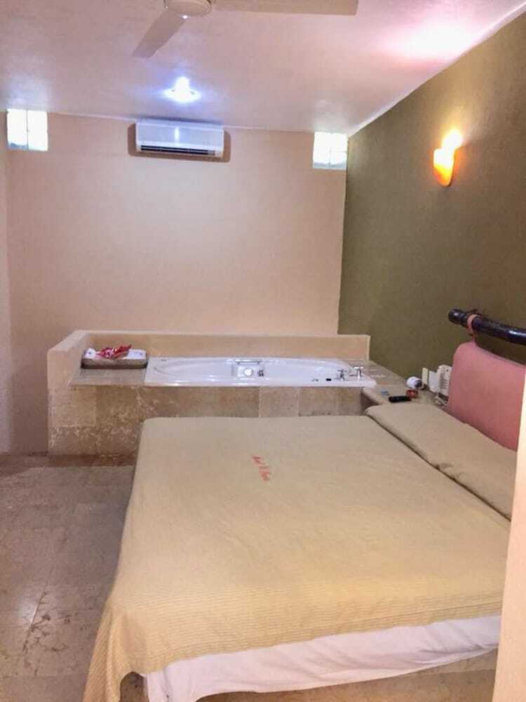 El Fuerte Motel