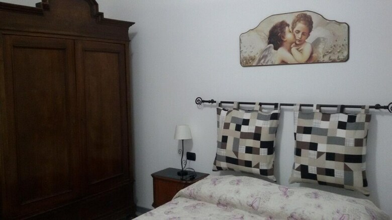 B&B Honey Rooms