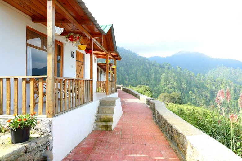 Bed & Breakfast Banlekhi