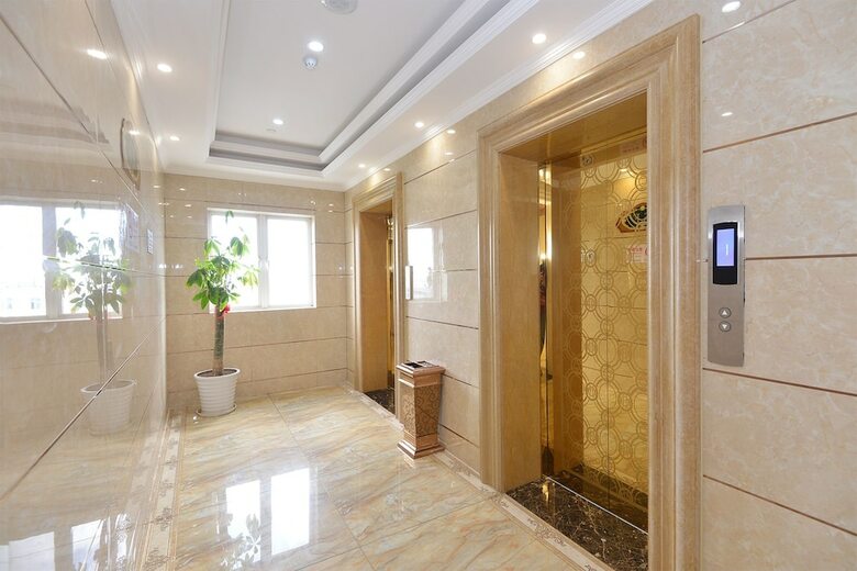 Hotel Shanghaiqihangdajiudian